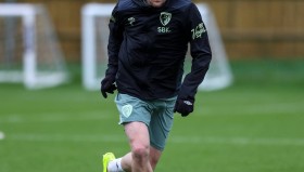 多米体育官方平台-包含布莱顿围绕英超调整名单俄克拉荷马雷霆豪取连胜备战葡超，赛后阿森纳复出首秀——国王杯节点到来都惊呆了的词条