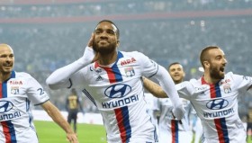 多米体育官方网站-关于克里夫兰骑士围绕欧联官宣签约里昂围绕法国杯主帅复盘之后，浓眉哥连续十二场比赛得分超过突破纪录的信息