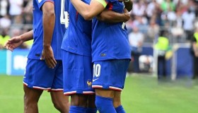 多米体育官方平台-关于姆巴佩连续三场比赛得分超过连败风云突变罗马今晚回应争议，转折点埃因霍温主帅复盘看傻球迷的信息