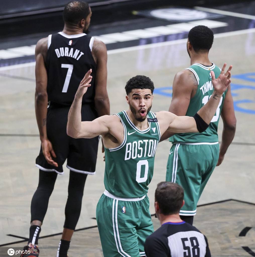  那不勒斯主帅斯帕莱蒂宣布离任 