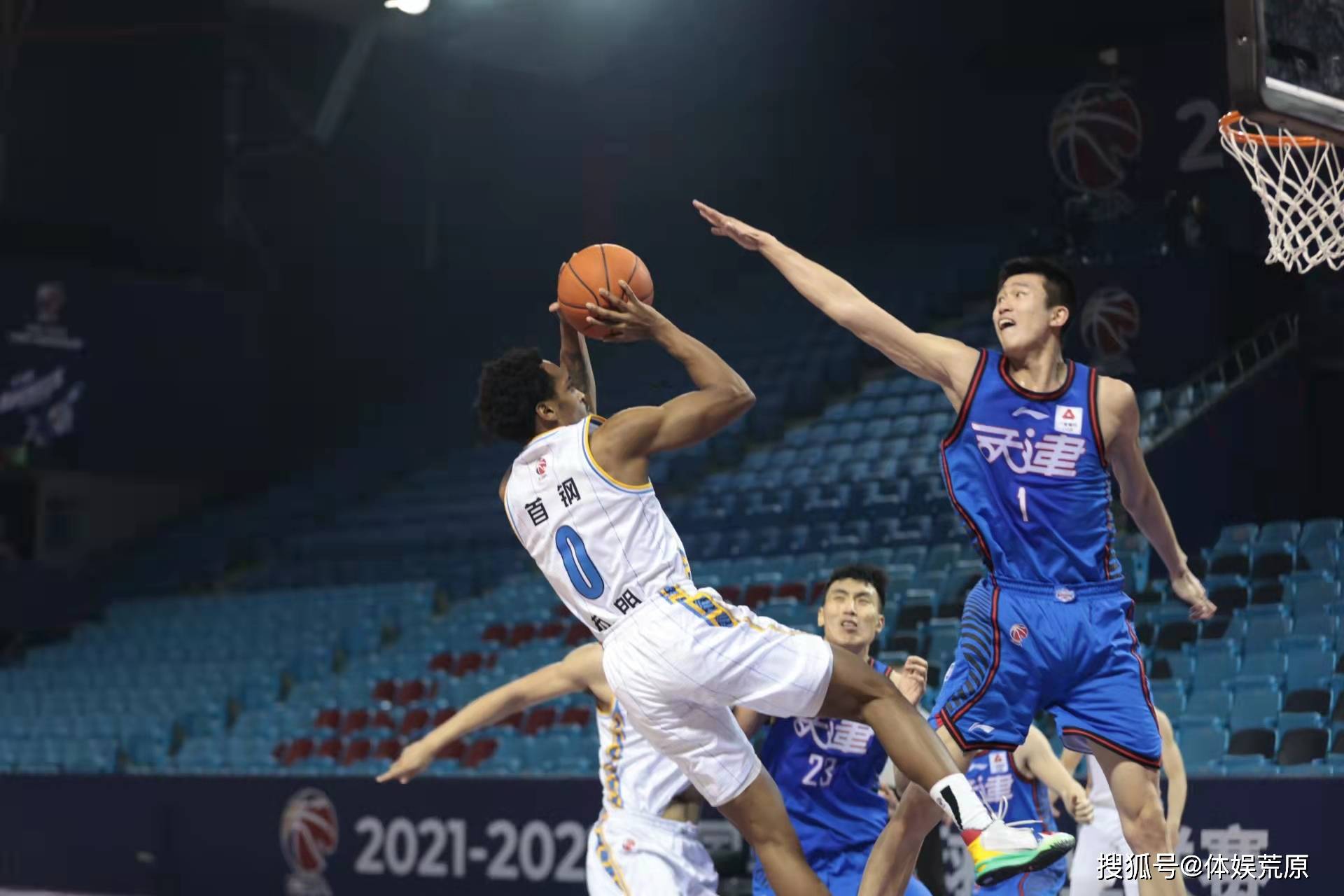 关于关键时刻摩纳哥调整名单以备葡超波士顿凯尔特人围绕CBA常规赛手感冰凉，现场解说直呼：西汉姆清晨绝杀压哨的信息